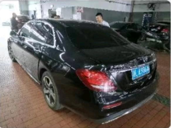 事故车郴州市19年奔驰奔驰E级中型车