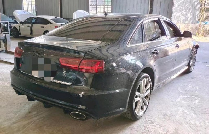事故车广州市18年奥迪奥迪A6L中型车